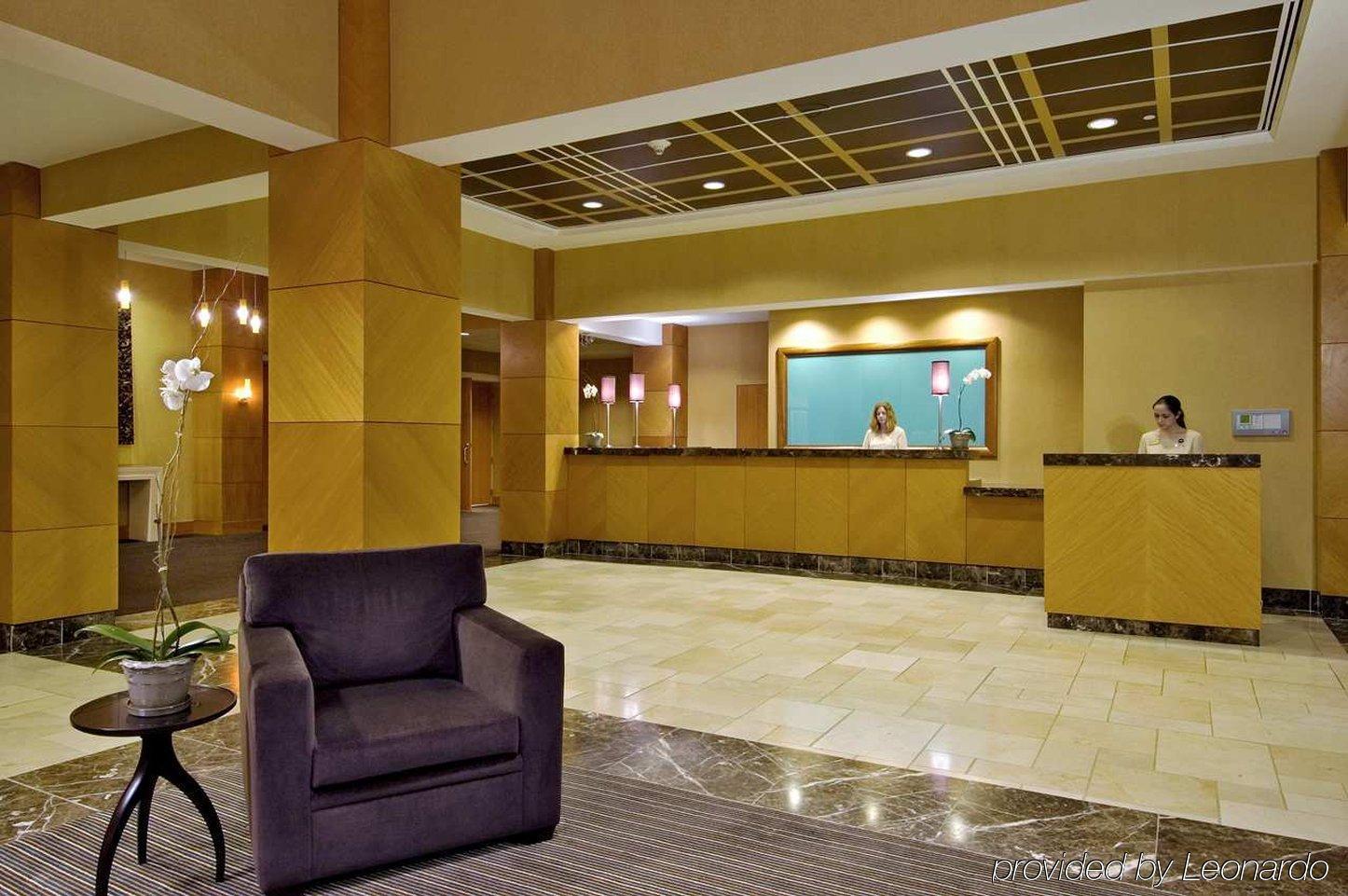 Doubletree By Hilton Chicago - Arlington Heights Hotel Interior photo